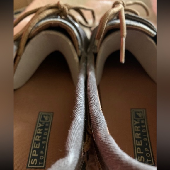BRAND NEW SPERRY LEOPARD TAN BISCAYNE 2 EYE. GORGEOUS❣️SIZE 11M - Picture 4 of 7